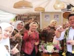 Gulai-Ayam-Nanas-Bawa-Kabupaten-Lahat-Jadi-Juara-2-Festival-Rempah-Sumsel-2025.jpg