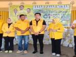 HUT-Ke-61-DPD-Golkar-Musi-Rawas-Gelar-Pasar-Murah-1100-Paket-Sembako-Ludes-Terjual.jpg