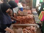 Harga-Telur-Ayam-Ras-Di-OKU-Rp-26-Ribu-Perkilo-Turun-Setelah-Lebaran.jpg
