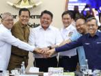 Herman-Deru-Tegaskan-Pentingnya-Kolaborasi-untuk-Percepatan-Pembangunan-Fly-Over-di-Muara-Enim.jpg