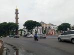 Herman-Deru-dan-Cik-Uang-Bakal-Sholat-Idul-Fitri-di-Masjid-Agung-Palembang-Bersama-Keluarga.jpg