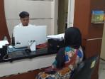 Ingin-Rampas-Hp-yang-Dibelikannya-Setahun-yang-Lalu-Pria-di-Palembang-Tega-Aniaya-Eks-Istrinya.jpg