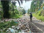 Jalur-pendakian-Bukit-Sulap-di-Kota-Lubuklinggau-jadi-tempat-sampah.jpg