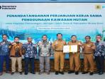 Jelang-Hari-Kesaktian-Pancasila-7-Desa-di-Kawasan-Hutan-Kabupaten-Muara-Enim-Sumsel-Segera-Terang.jpg