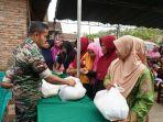 Jelang-Idul-Fitri-Puslatpur-TNI-AD-Gelar-Sembako-Murah-di-Daerah-Latihan-OMIBA-di-OKU-Timur.jpg