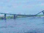 Jembatan-Besi-di-Desa-Simpang-Tiga-OKI-Ambruk-Warga-Harus-Memutar-Jauh-Untuk-ke-Desa-Tetangga.jpg