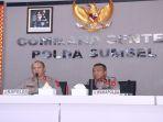 Kapolda-Sumsel-tinjau-command-center-Polda-Sumsel.jpg