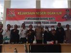 Kejari-Ogan-Ilir-musnahkan-barang-bukti-perkara-tindak-pidana-2023.jpg