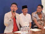 Kepala-Desa-Kohod-Arsin-kini-muncul-membongkar-sumber-uangnya-hingga-mampu-m.jpg