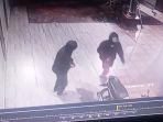 Kerja-Kelompok-Mahasiswa-Hilang-Motor-dalam-Kosan-di-Lubuklinggau-Pelaku-Terekam-CCTV.jpg