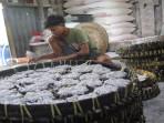 Kisah-Sarnati-Generasi-Kedua-Produksi-Kerupuk-Keriting-AAS-Palembang.jpg