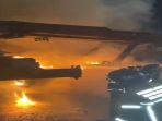 Lagi-Beroperasional-Alat-Berat-di-Pelabuhan-Boom-Baru-Palembang-Terbakar-5-Mobil-Damkar-Dikerahkan.jpg