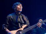Mengenal-sosok-Yuke-basis-band-Dewa-19-menabrak-anak-kecil-sampai-terluka.jpg