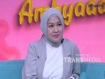 Okie-Agustina-saat-menjadi-bintang-tamu.jpg