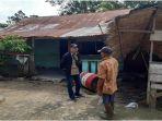 Orang-tua-tersangka-pembunuhan-kakek-Jamil-kabur-dari-bedeng-kontrakan.jpg