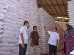 PT-Pupuk-Indonesia-Persero-menyiapkan-stok-pupuk-untuk-wilayah-sumbagsel.jpg