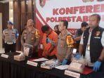 Peran-Begal-di-Palembang-yang-Ditembak-Polisi-Dibonceng-Sambil-Bawa-Pedang-Panjang-Beraksi-Bertiga.jpg