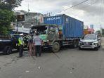 Polisi-Ungkap-Kronologi-Kontainer-Tabrak-Hingga-Seret-Tiang-Listrik-di-MP-Mangkunegara-Palembang.jpg
