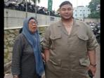 Potret-Oma-Nino-nenek-asal-Palembang-saat-bertemu-Ivan-Gunawan.jpg
