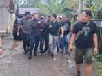 Proses-penangkapan-pelaku-pembunuhan-anggota-Kodim-0707Wonosobo.jpg