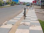 Puluhan-Besi-Trotoar-di-Jalan-Wali-Kota-H-Husni-Palembang-Hilang-Dicuri.jpg