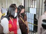 Putri-Candrawathi-mendatangi-Pengadilan-Negeri-Jakarta-Selatan.jpg