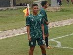 Rendy-Siregar-saat-berlatih-bersama-Sriwijaya-FC.jpg