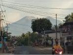 Sepekan-setelah-erupsi-dan-hembusan-abu-vulkanik-Gunung-Api-Dempo-aktivitas-kegempaan-mulai-turun.jpg