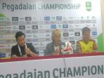 Sesi-Press-conference-Sriwijaya-FC-yang-dihadiri-oleh-pelatih-Achmad-Zulkifli-27-9-2025.jpg