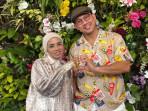 Setelah-diterpa-badai-rumah-tangga-Safitri-kini-diundang-datang-ke-podcast-Denny-Sumarg.jpg