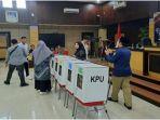 Simulasi-pemungutan-dan-penghitungan-suara-Pemilu-2024-diadakan-KPU-OKU-Timur.jpg