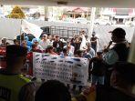 Sungai Musi Tercemar Angkutan Batubara, Puluhan Nelayan Gelar Demo di Kantor Wali Kota Palembang