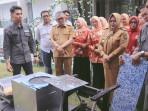 Ubah-Limbah-Jadi-Cuan-Pemkab-Muara-Enim-Dorong-Masyarakat-Olah-Sampah-Plastik-Jadi-Produk-Kerajinan.jpg