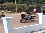 VIRAL-Pria-di-OKI-Tewas-Ditembak-Saat-Lagi-Bermotor-Bonceng-Istri-Pelaku-Keluar-dari-Balik-Mobil.jpg