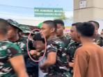 Viral-Pengendara-Mobil-di-Palembang-Kejar-kejaran-Hingga-Ditangkap-TNI.jpg