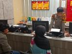 Viral-Siswi-SDN-150-Palembang-Pulang-Sekolah-Dengan-Mata-Lebam-Ibu-Pilih-Laporkan-Gurunya-ke-Polisi.jpg