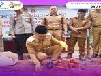 Kolaborasi dengan Polres Musi Rawas, Wakil Bupati Letakan Batu Pertama Bedah Rumah Jumini