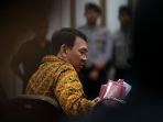 ahok-sidang_20170425_112212.jpg