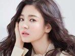 aktor-dan-idol-korea-selatan-yang-ulang-tahun-pada-bulan-november-ada-artis-cantik-song-hye-kyo.jpg