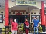 asmawati-penimbun-elpiji.jpg