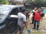 bandit-pecah-kaca-bawa-kabur-uang-rp-180-juta-milik-toko-karet.jpg