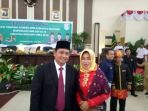 bupati-banyuasin-askolani-dan-istrinya-heryati-askolani_20181018_225619.jpg