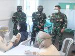 danlanud-sri-mulyono-herlambang-kolonel-pnb-hermawan-widhianto-se-mm-serbuan-vaksin.jpg