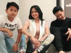 dewi-perssik-anak-dan-suami_20180825_201854.jpg
