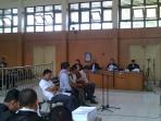 enam-ketua-fraksi-dprd-muba-yang-kembali-menjalani-sidang_20160926_103218.jpg
