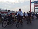 ganjar-pranowo-sepedaan-di-palembang.jpg