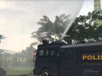 h-1-hari-raya-idul-fitri-1442-h-mang-pedeka-polres-mura-semprot-disinfektan-rabu-1252021.jpg