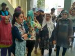 ibu-kejati_20170727_183504.jpg