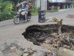 jalan-ambles-di-pendopo-empat-lawang.jpg