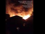 kebakaran-di-sungsang242343.jpg